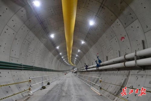 軌道交通與重點(diǎn)路橋項(xiàng)目雙輪驅(qū)動(dòng)，武漢上半年基礎(chǔ)設(shè)施投資同比增長(zhǎng)20%